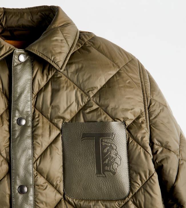Tod\'s 8NXV1113 zelená muži prešívaná cez košeľu