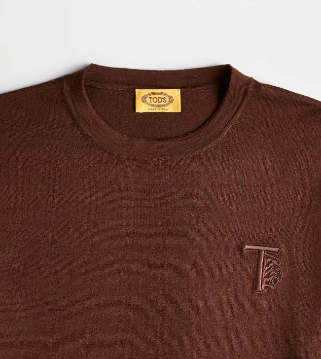 Tod\'s 8NXV1103 hnedá muži pulóver s okrúhlym výstrihom z kašmírovej zmesi