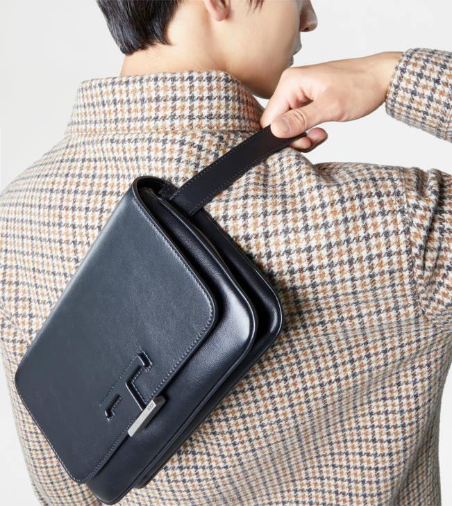 Tod\'s 8NXV983 čierna muži t nadčasová mini kabelka na opasok z kože
