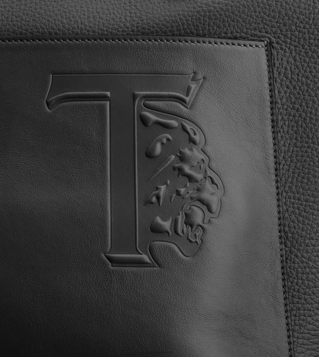 Tod\'s 8NXV1006 čierna muži nákupná taška zo strednej kože