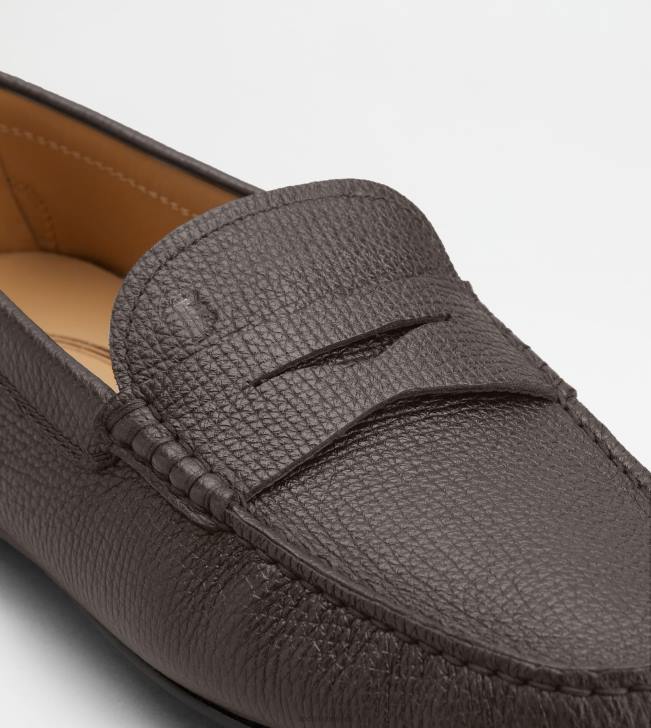 Tod\'s 8NXV696 hnedá muži mestské gommino vodičské topánky v koži