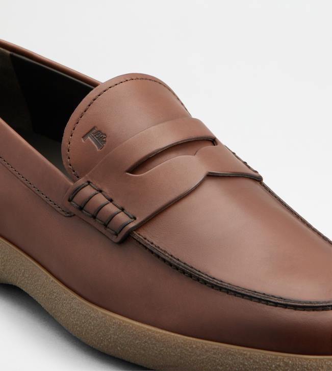 Tod\'s 8NXV652 hnedá muži mokasíny v koži
