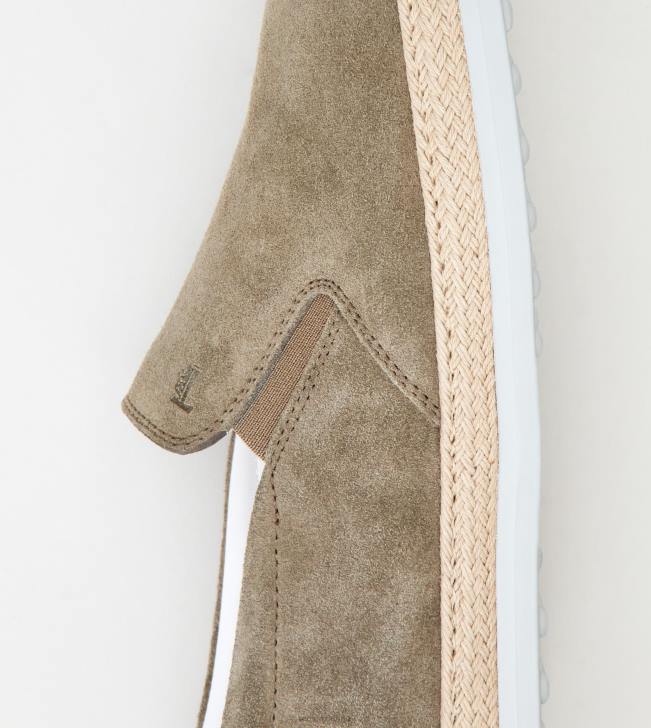 Tod\'s 8NXV911 béžová muži nazúvacie topánky z semišu