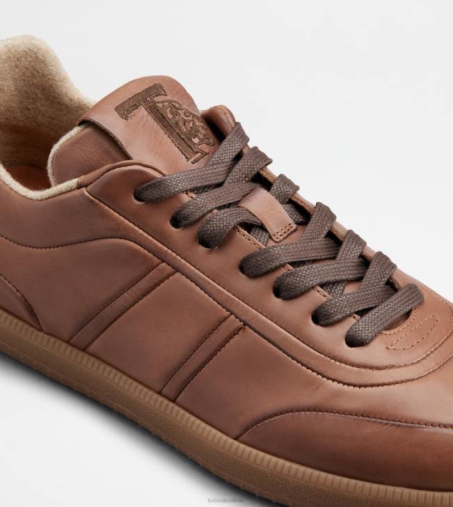 Tod\'s 8NXV832 hnedá muži kožené tenisky so záložkami