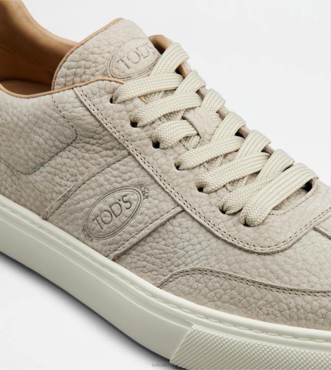Tod\'s 8NXV846 off white muži tenisky z nubuku
