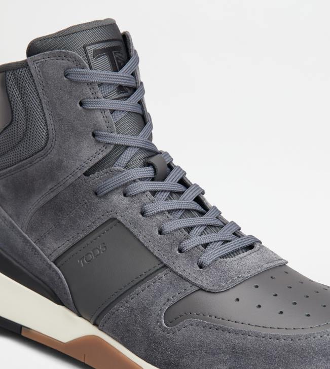 Tod\'s 8NXV849 sivá muži špičkové tenisky zo semišu a hladkej kože