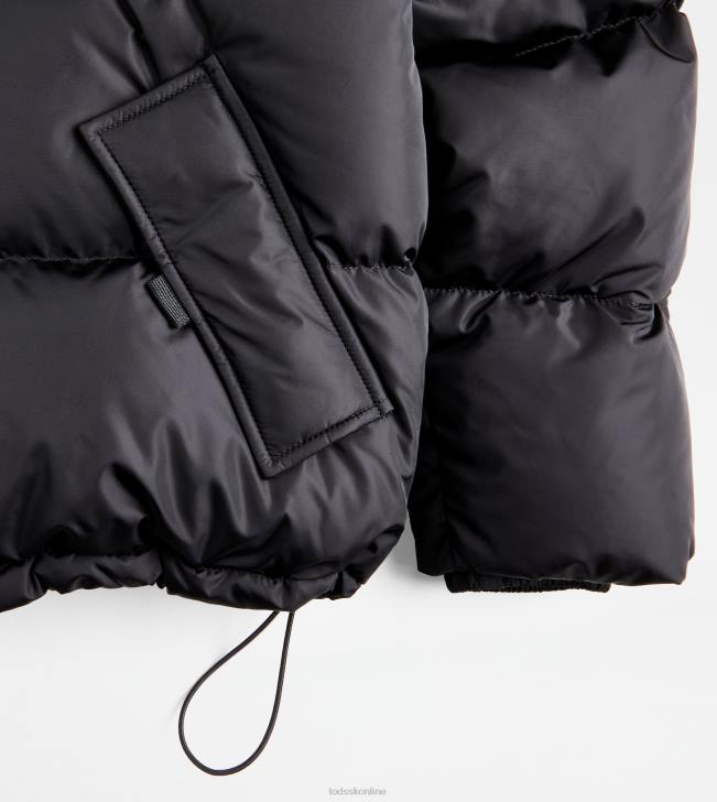 Tod\'s 8NXV623 čierna ženy s kapucňou cez páperovú bundu
