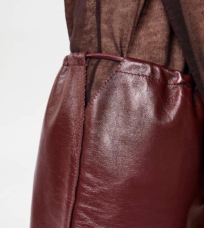 Tod\'s 8NXV586 hnedá ženy sukňa v koži