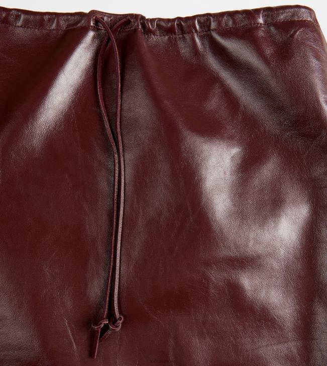 Tod\'s 8NXV586 hnedá ženy sukňa v koži