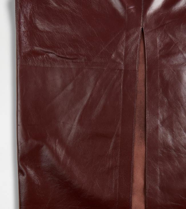 Tod\'s 8NXV586 hnedá ženy sukňa v koži