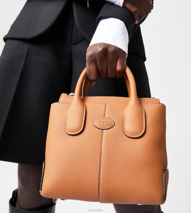 Tod\'s 8NXV351 hnedá ženy taška v koženej mini taške