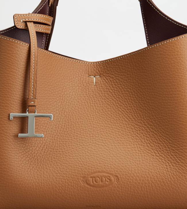 Tod\'s 8NXV362 hnedá ženy kožená mini kabelka