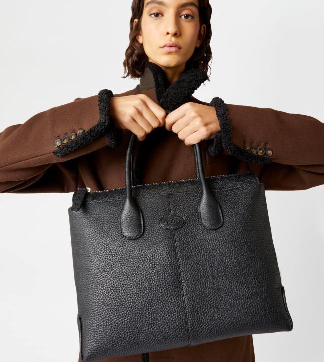 Tod\'s 8NXV262 čierna ženy taška v koži strednej
