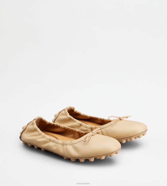 Tod\'s 8NXV185 béžová ženy bublinkové balerínky v koži