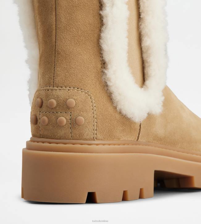 Tod\'s 8NXV175 hnedá ženy chelsea čižmy zo semišu a ovčej kože