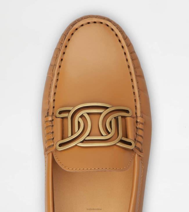 Tod\'s 8NXV95 hnedá ženy vodičské topánky kate gommino v koži