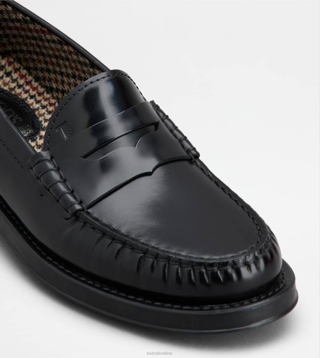 Tod\'s 8NXV15 čierna ženy mokasíny v koži