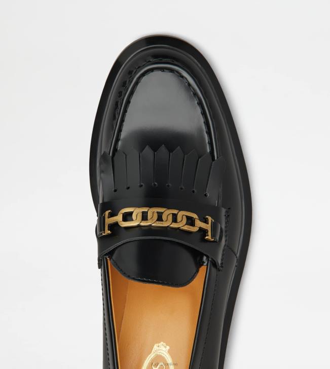 Tod\'s 8NXV42 čierna ženy mokasíny z kože so strapcami