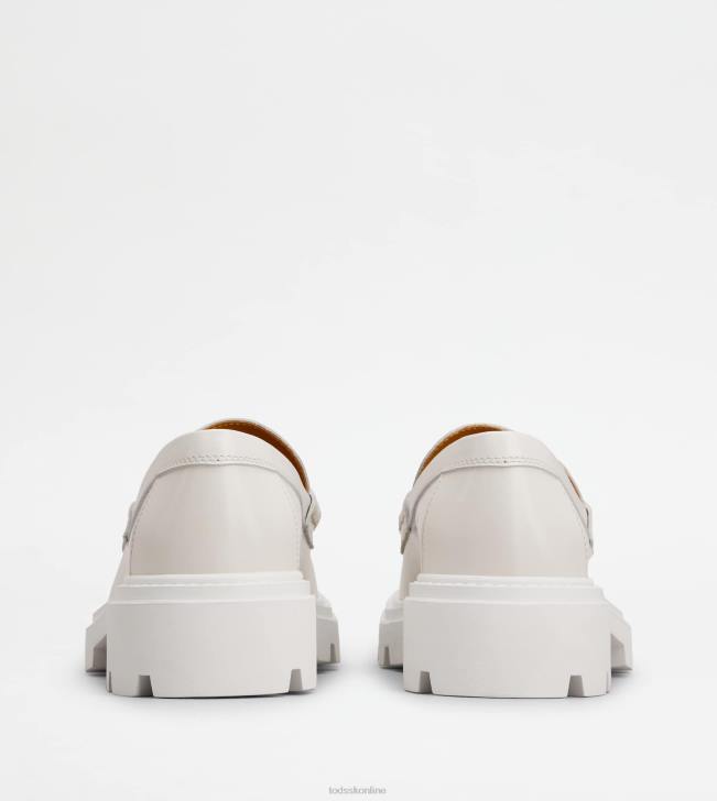 Tod\'s 8NXV6 biely ženy kožené mokasíny so strapcami