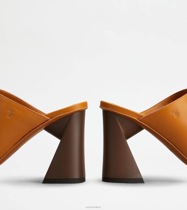 Tod\'s 8NXV219 oranžová ženy kožená platforma s podpätkom