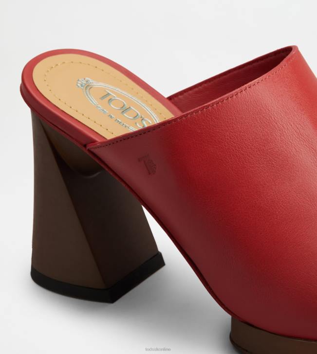 Tod\'s 8NXV221 červená ženy kožená platforma s podpätkom