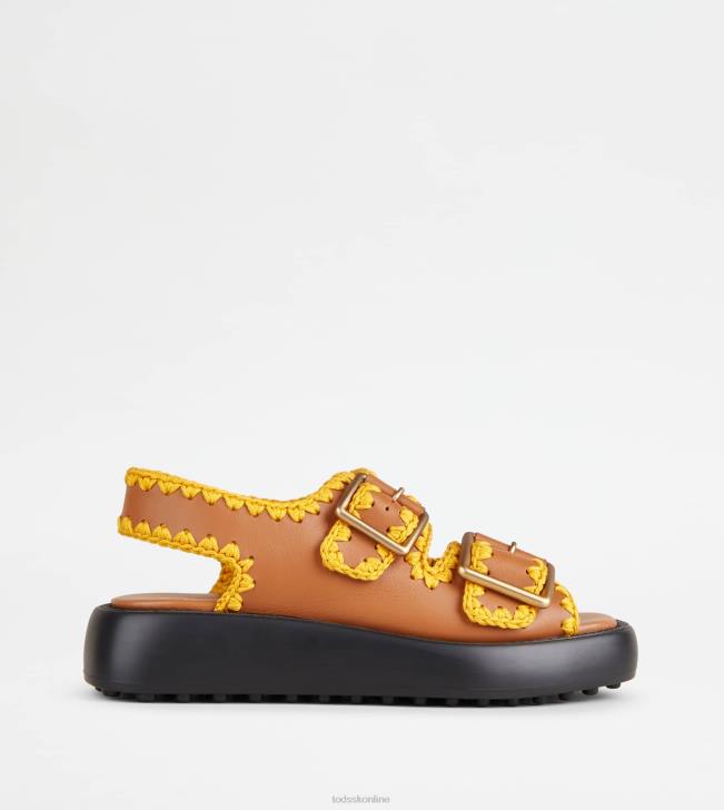 Tod's 8NXV202 hnedá ženy kožené sandále s dvojitým remienkom