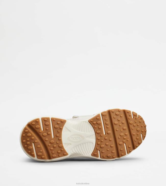 Tod\'s 8NXV119 off white ženy nazúvacie tenisky z látky