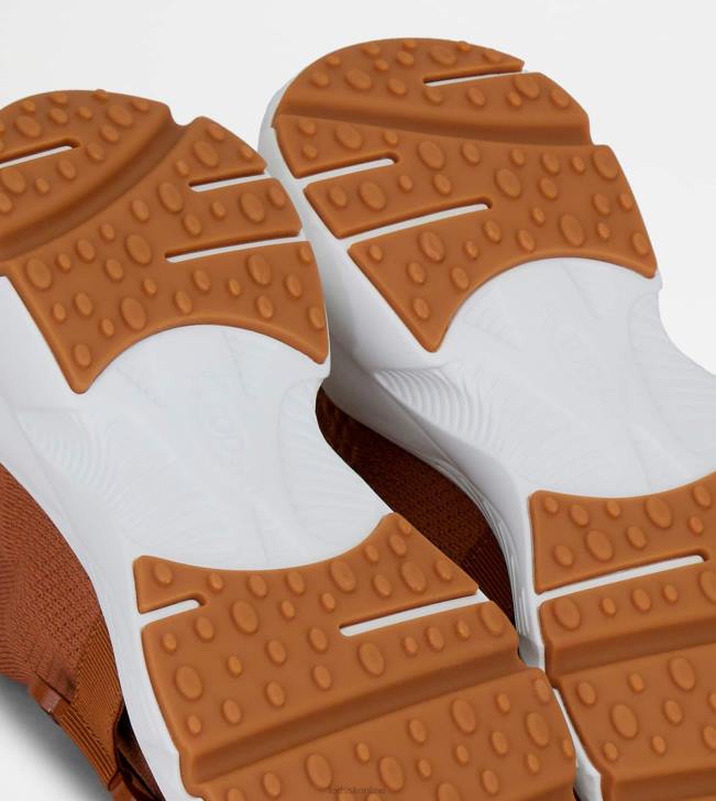 Tod\'s 8NXV124 hnedá ženy tenisky z high-tech látky